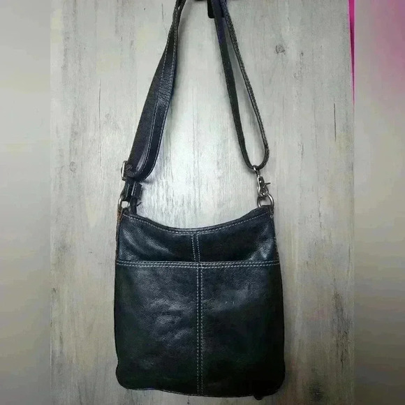 FOSSIL Black Classic Crossbody Logo Bag Small Size - Picture 14 of 14